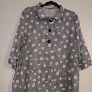 Terra So Apparel Polka Dot Blouse